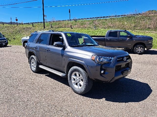 Used 2023 Toyota 4Runner SR5 Premium w/ Moonroof Package AWD/4WD image 2