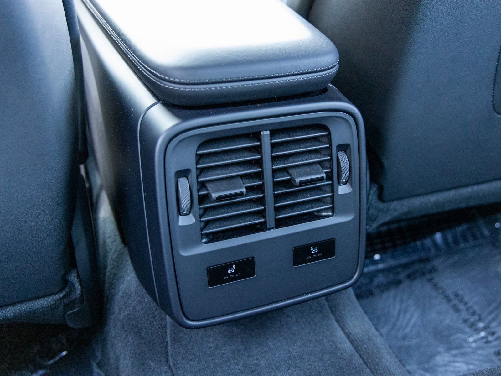 Certified 2023 Porsche Taycan Turbo image 42