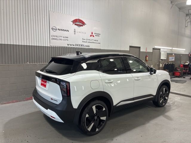 New 2026 Nissan Kicks SR w/ SR Premium Package image 3