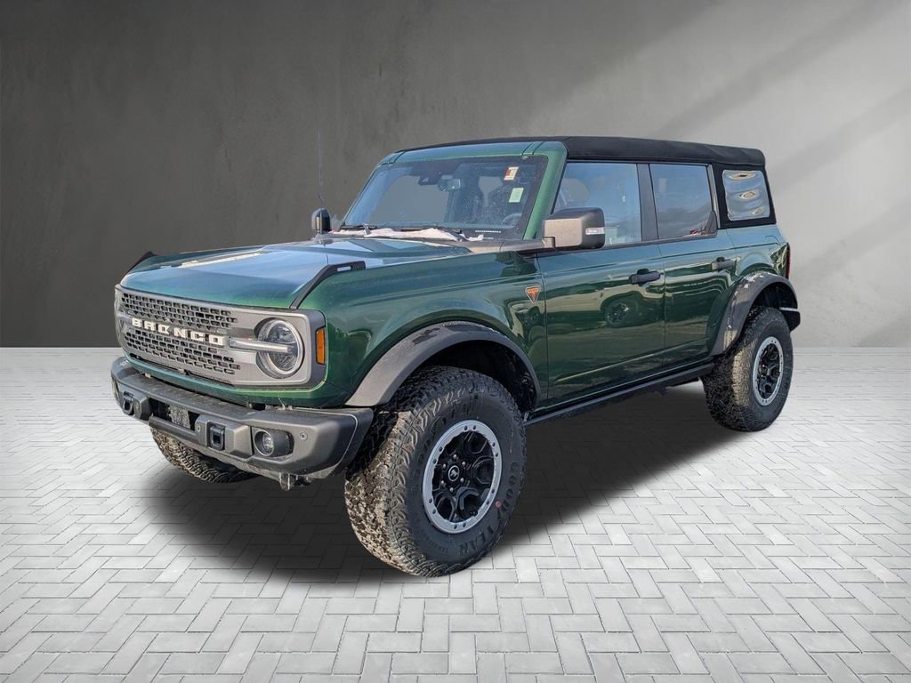 New 2025 Ford Bronco Badlands image 2