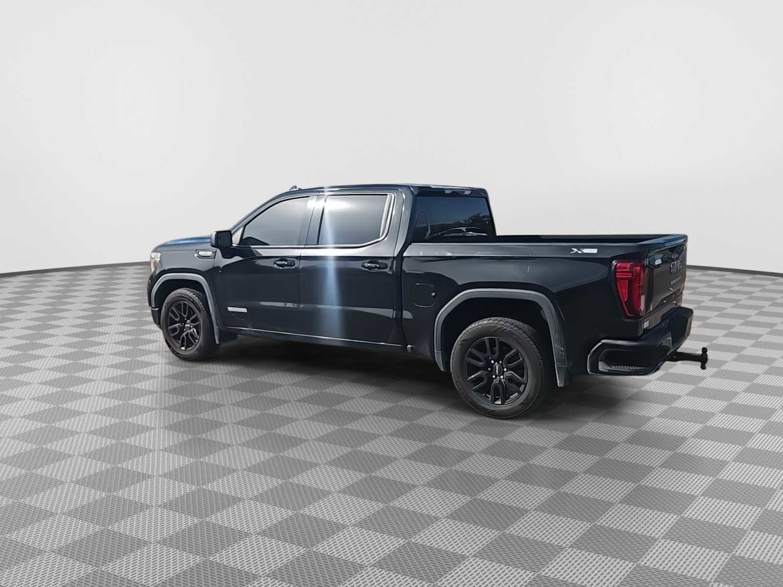 Used 2020 GMC Sierra 1500 Elevation w/ Elevation Value Package AWD/4WD image 6