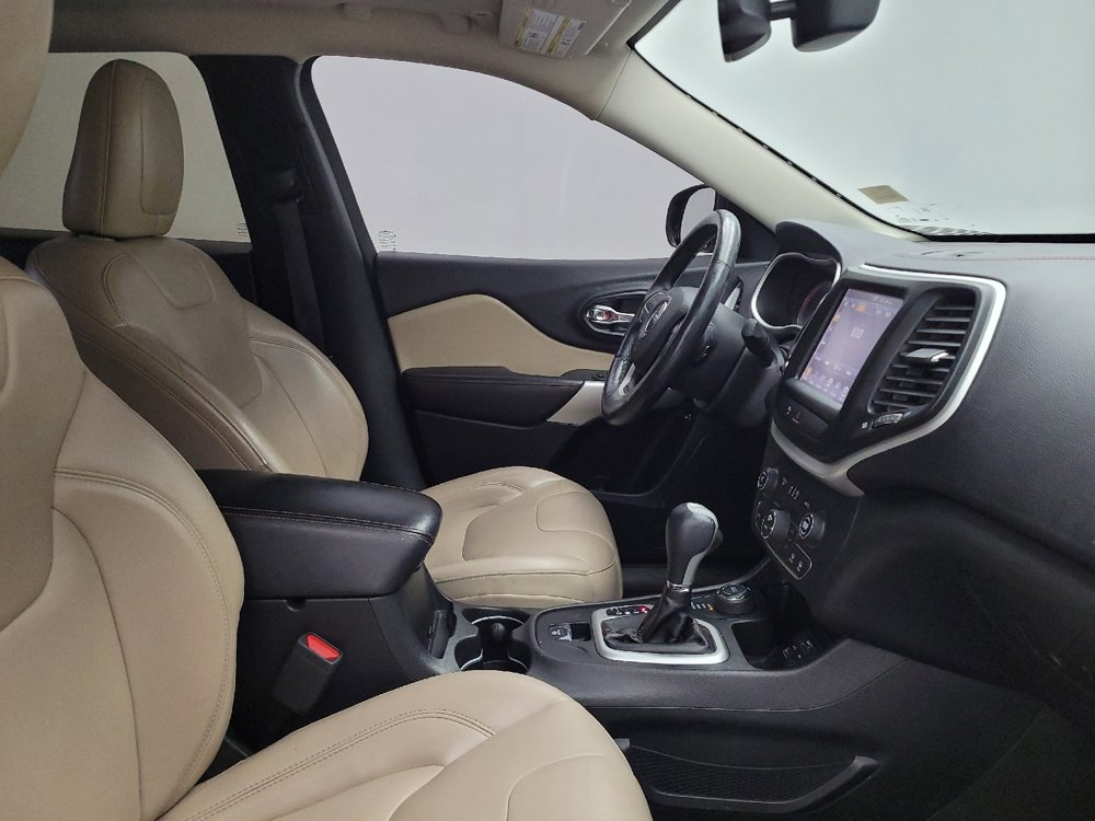 Used 2018 Jeep Cherokee Limited image 21