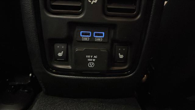 Used 2024 Dodge Durango R/T image 30