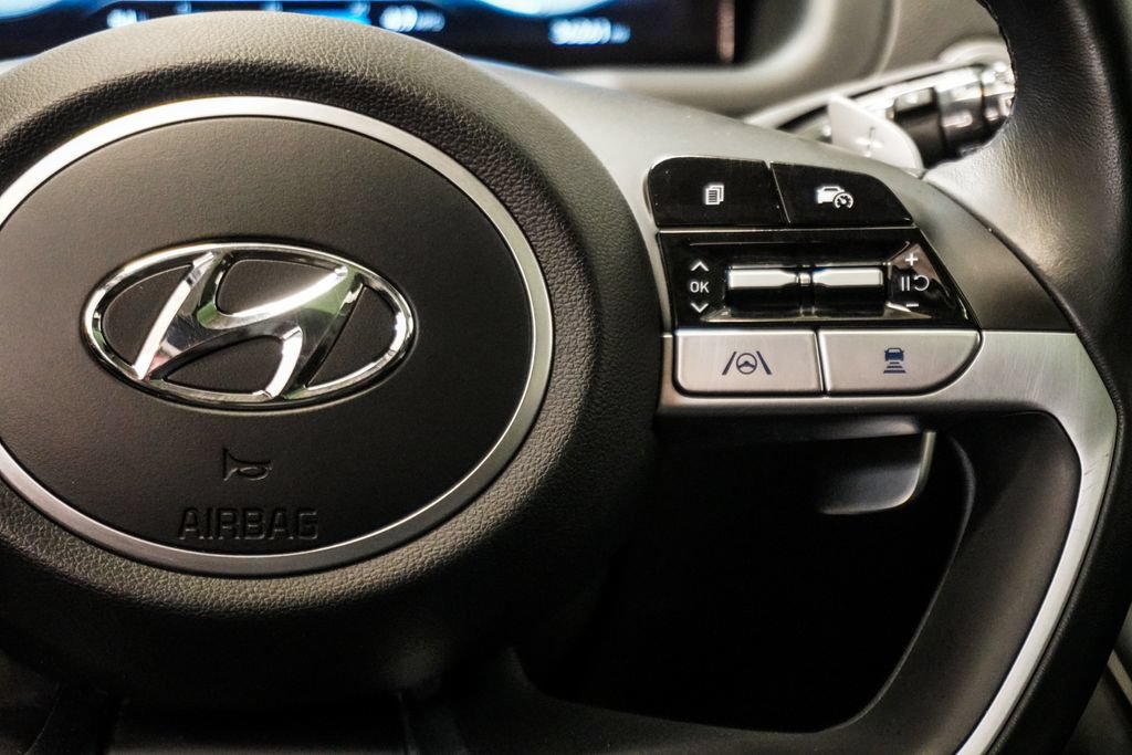 Used 2023 Hyundai Tucson Limited AWD/4WD image 15