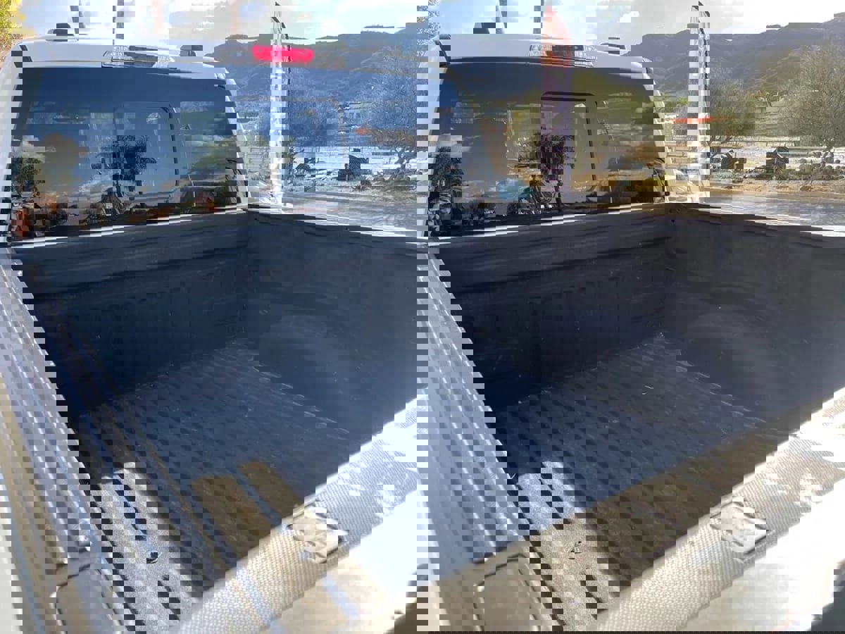 Used 2022 Ford F150 Lariat AWD/4WD image 9