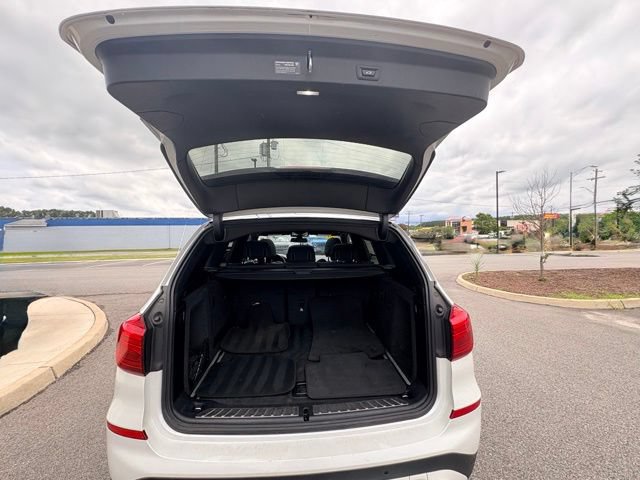 Used 2019 BMW X3 xDrive30i w/ Driving Assistance Package AWD/4WD image 29