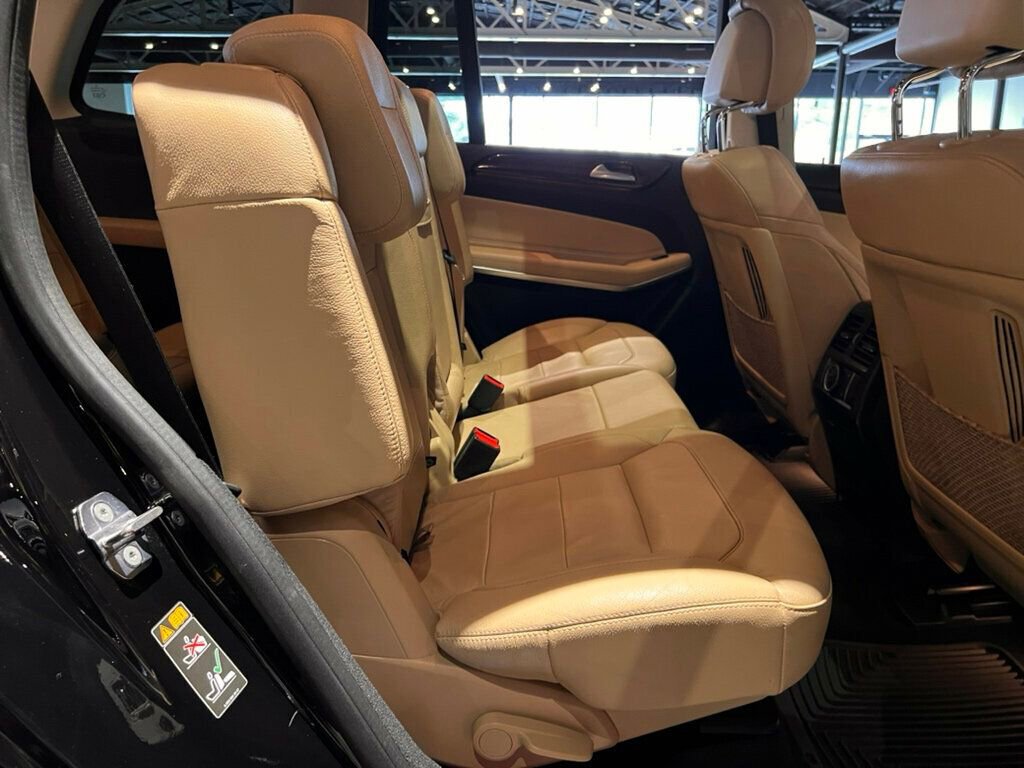 Used 2019 Mercedes-Benz GLS 550 550/DriverAssistPkg/NightPkg/P image 32