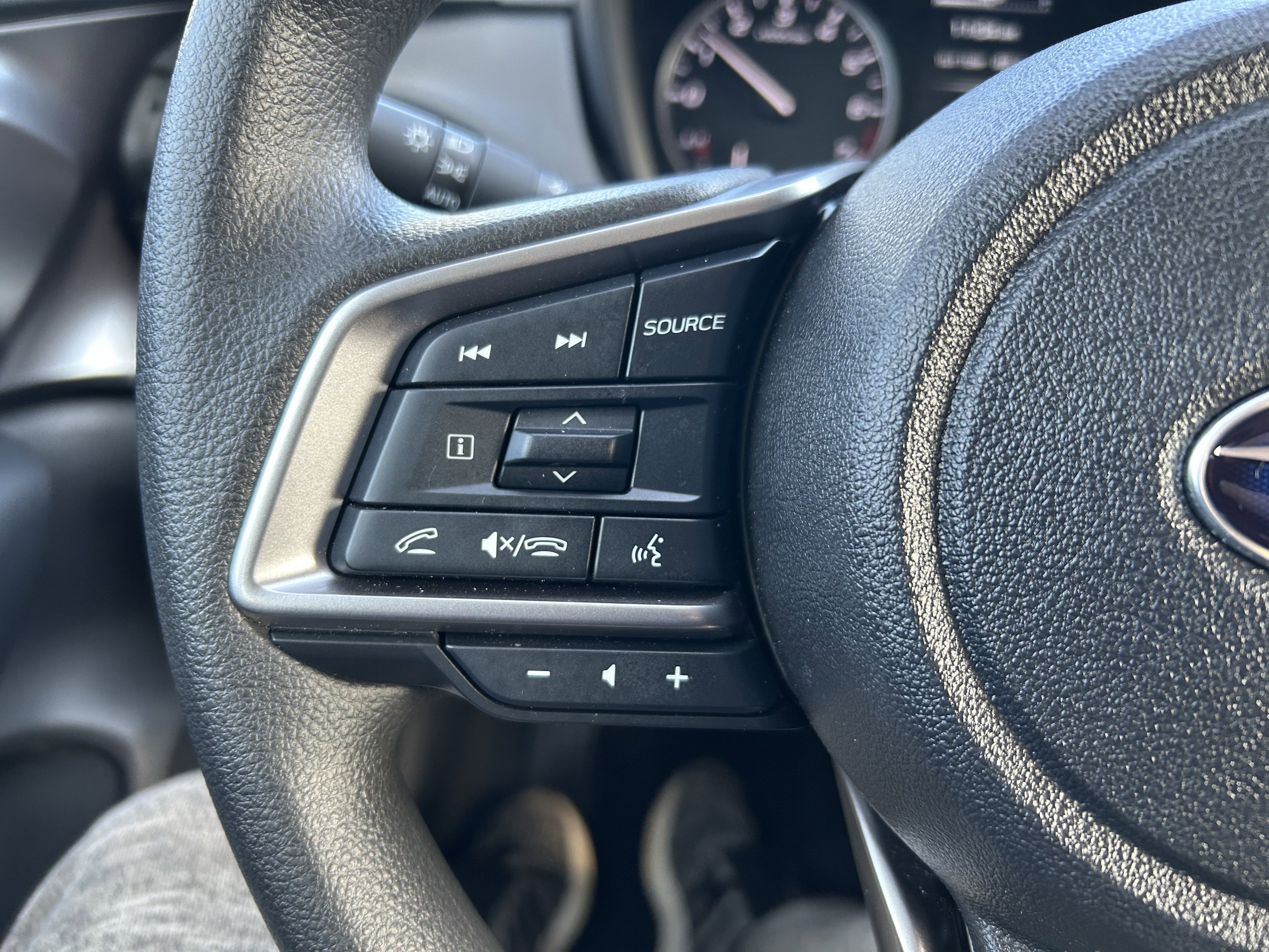 Used 2025 Subaru Impreza 2.0i Sport image 17