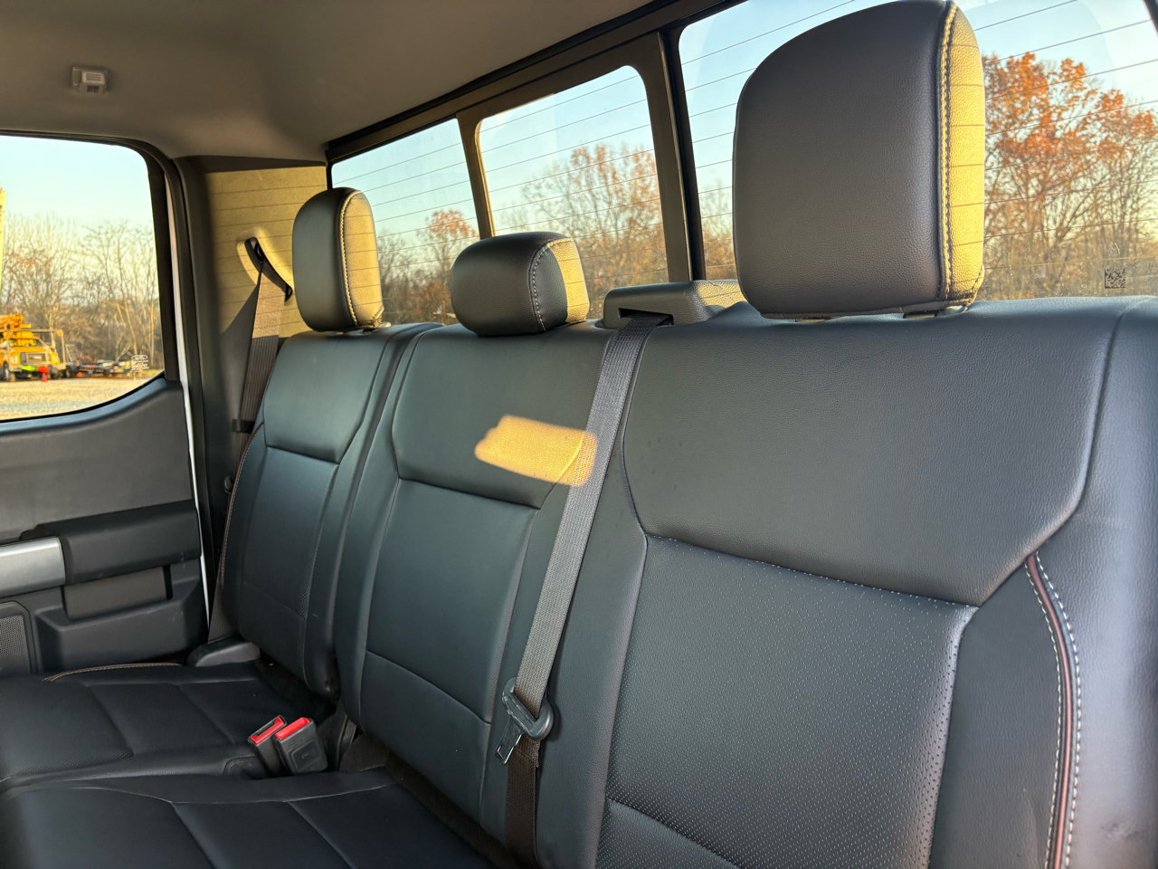 Used 2023 Ford F350 Lariat image 40