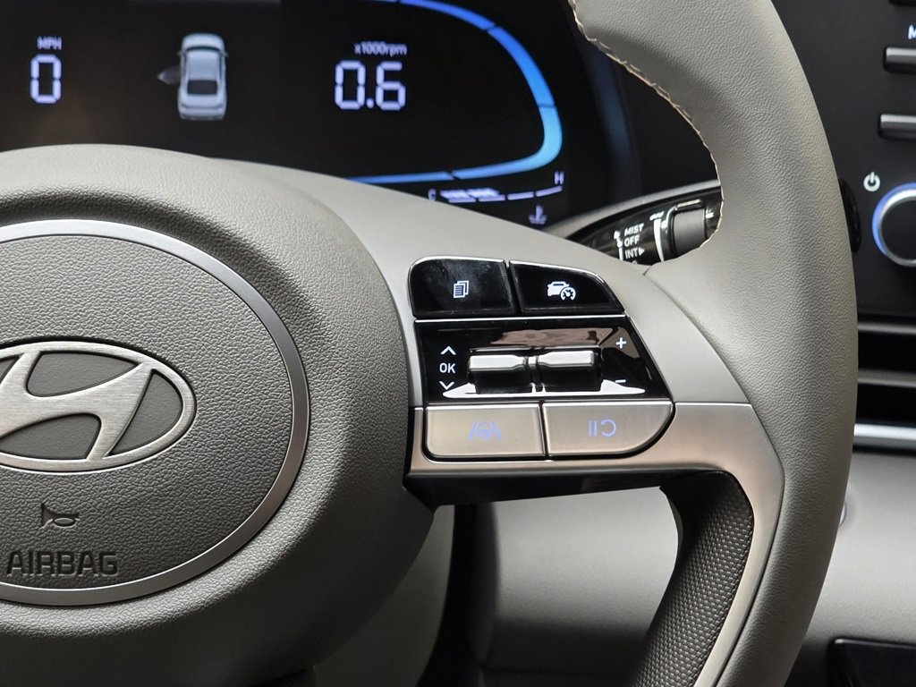 New 2026 Hyundai Elantra Sport image 18