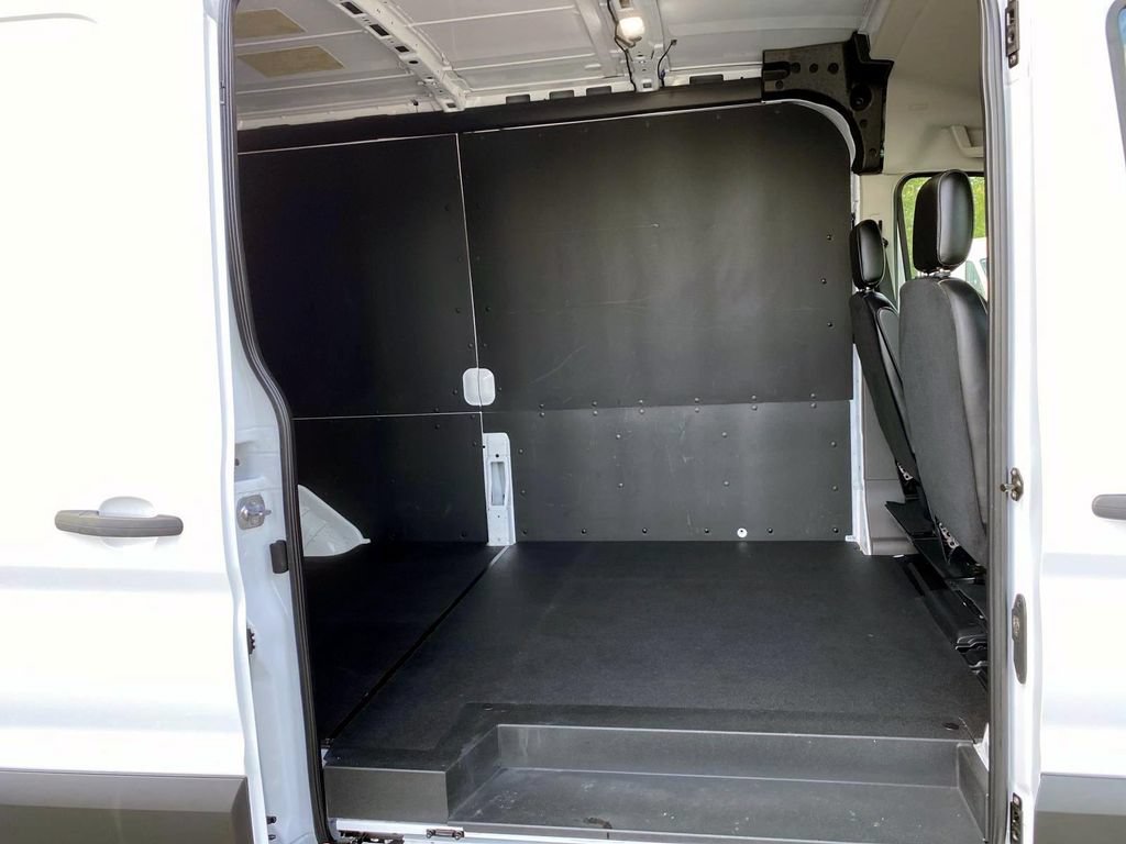 Used 2023 Ford Transit 250 Medium Roof w/ Load Area Protection Package RWD image 22