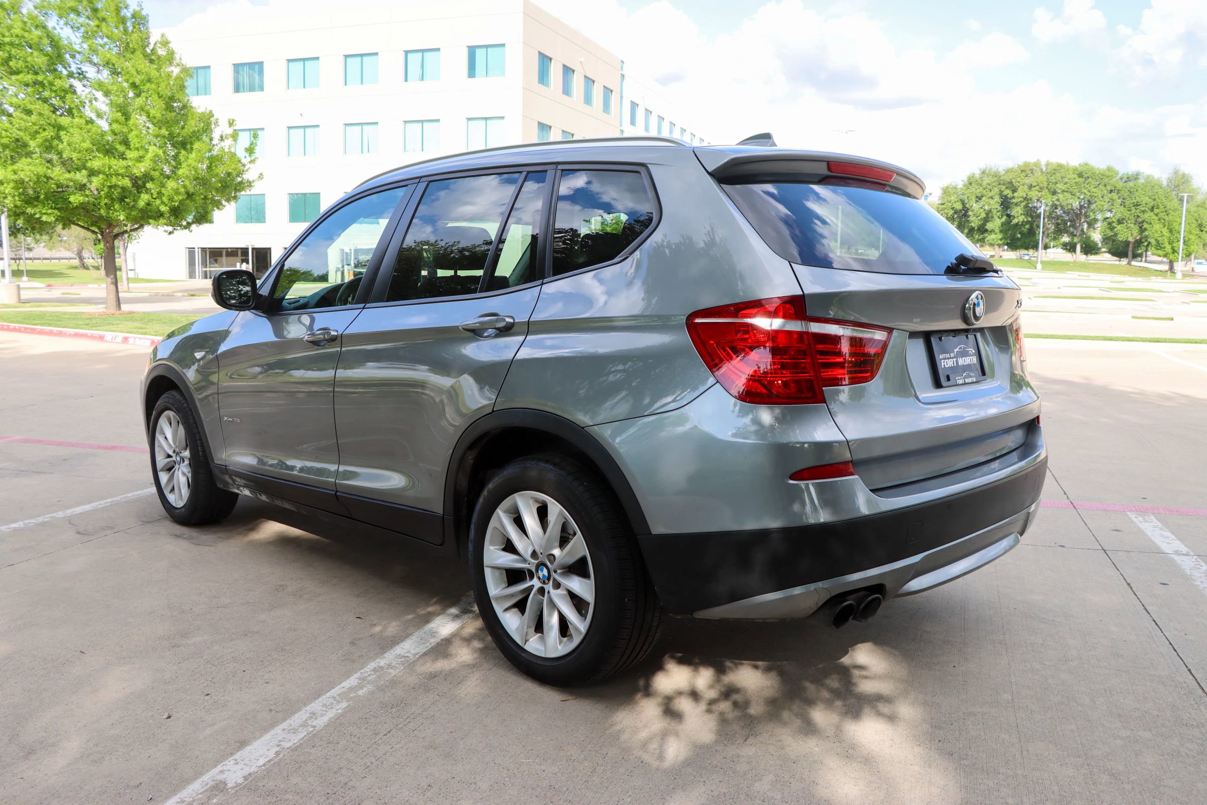 Used 2013 BMW X3 xDrive28i image 5
