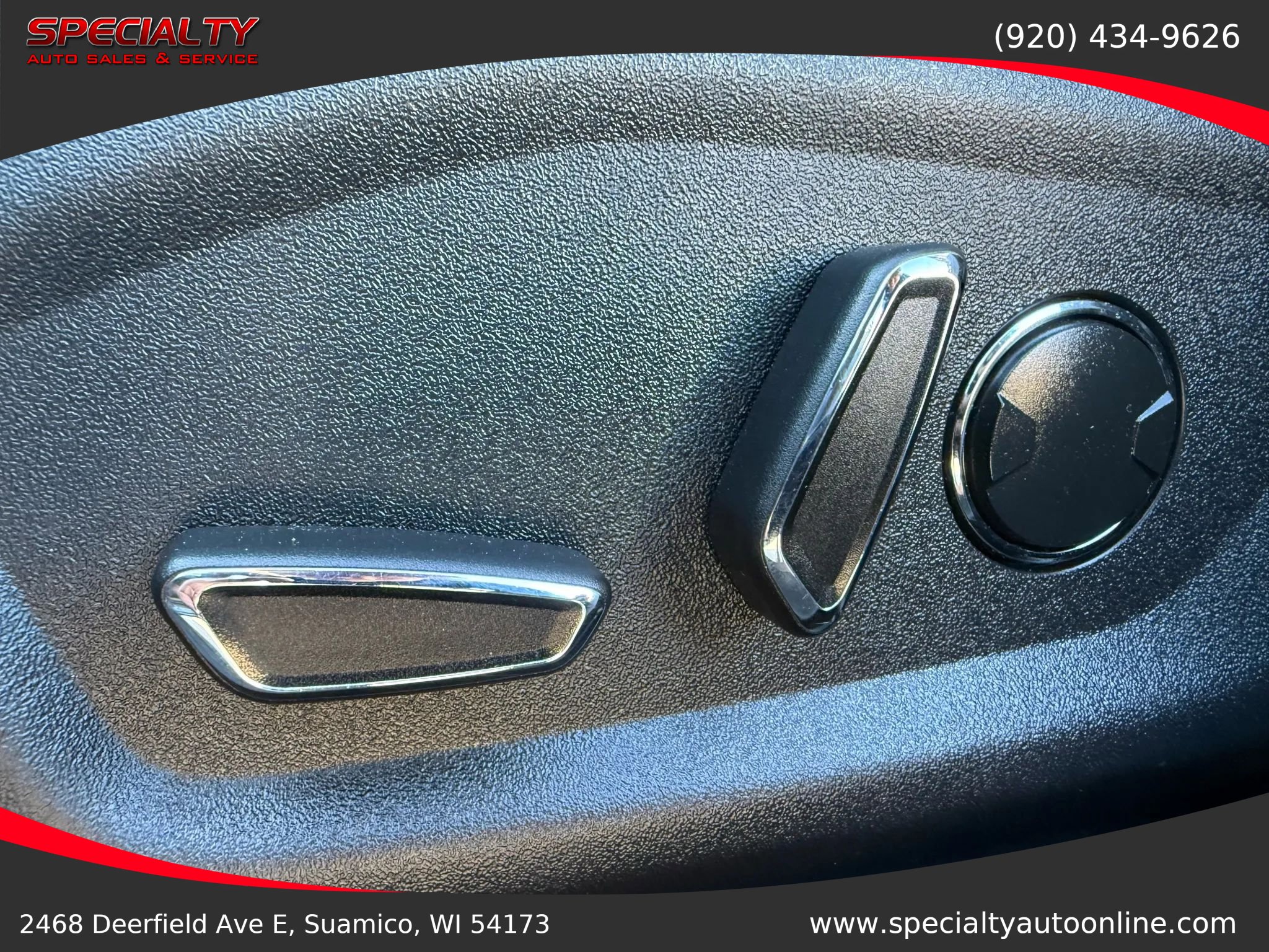 Used 2017 Ford Explorer XLT w/ Equipment Group 202A image 31