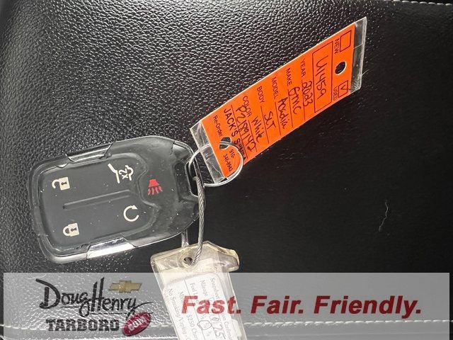 Used 2023 GMC Acadia SLT image 58