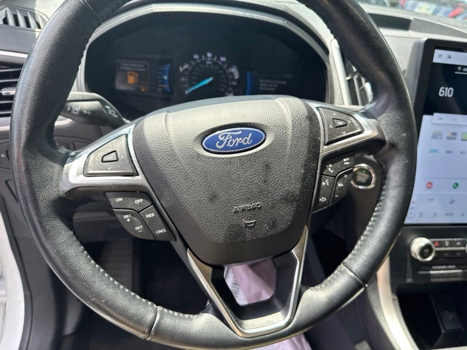 Used 2023 Ford Edge SEL w/ Convenience Package AWD/4WD image 16