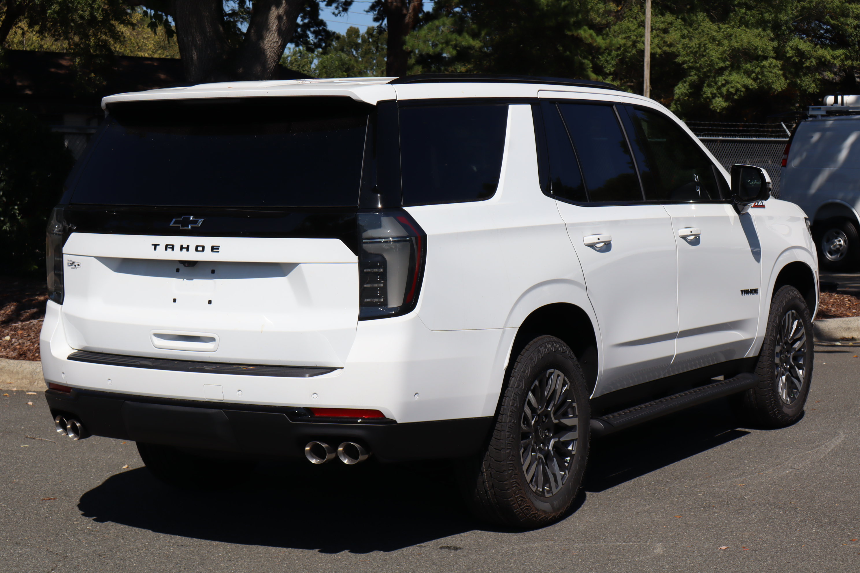 New 2027 Chevrolet Tahoe Z71 w/ Comfort Package AWD/4WD image 8