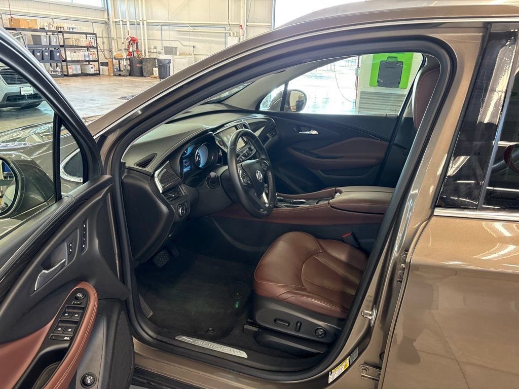 Used 2017 Buick Envision Essence AWD/4WD image 16