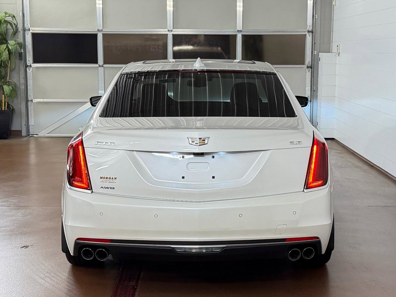Used 2017 Cadillac CT6 Premium Luxury w/ Comfort Package AWD/4WD image 4