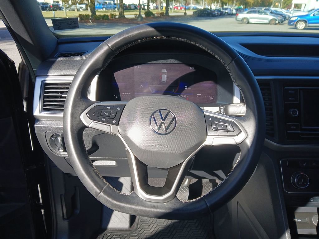 Used 2022 Volkswagen Atlas Cross Sport SE image 16