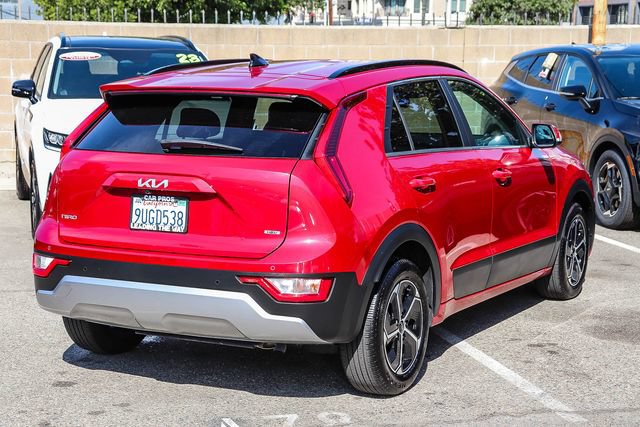Certified 2025 Kia Niro EX FWD image 9