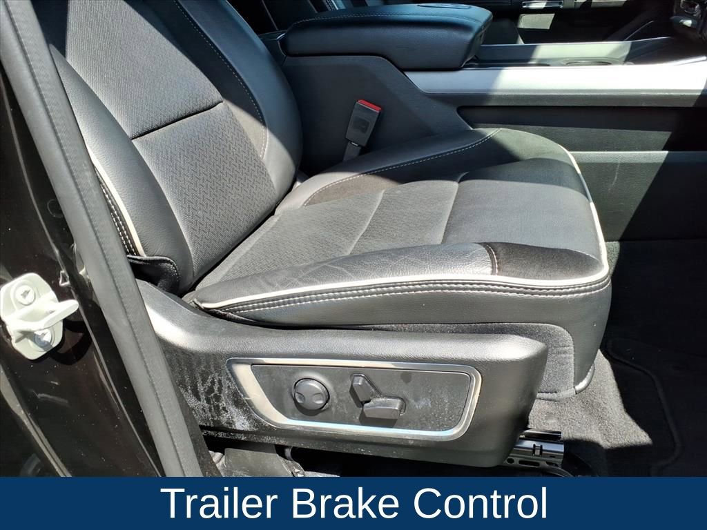 Used 2025 RAM 1500 Laramie AWD/4WD image 26