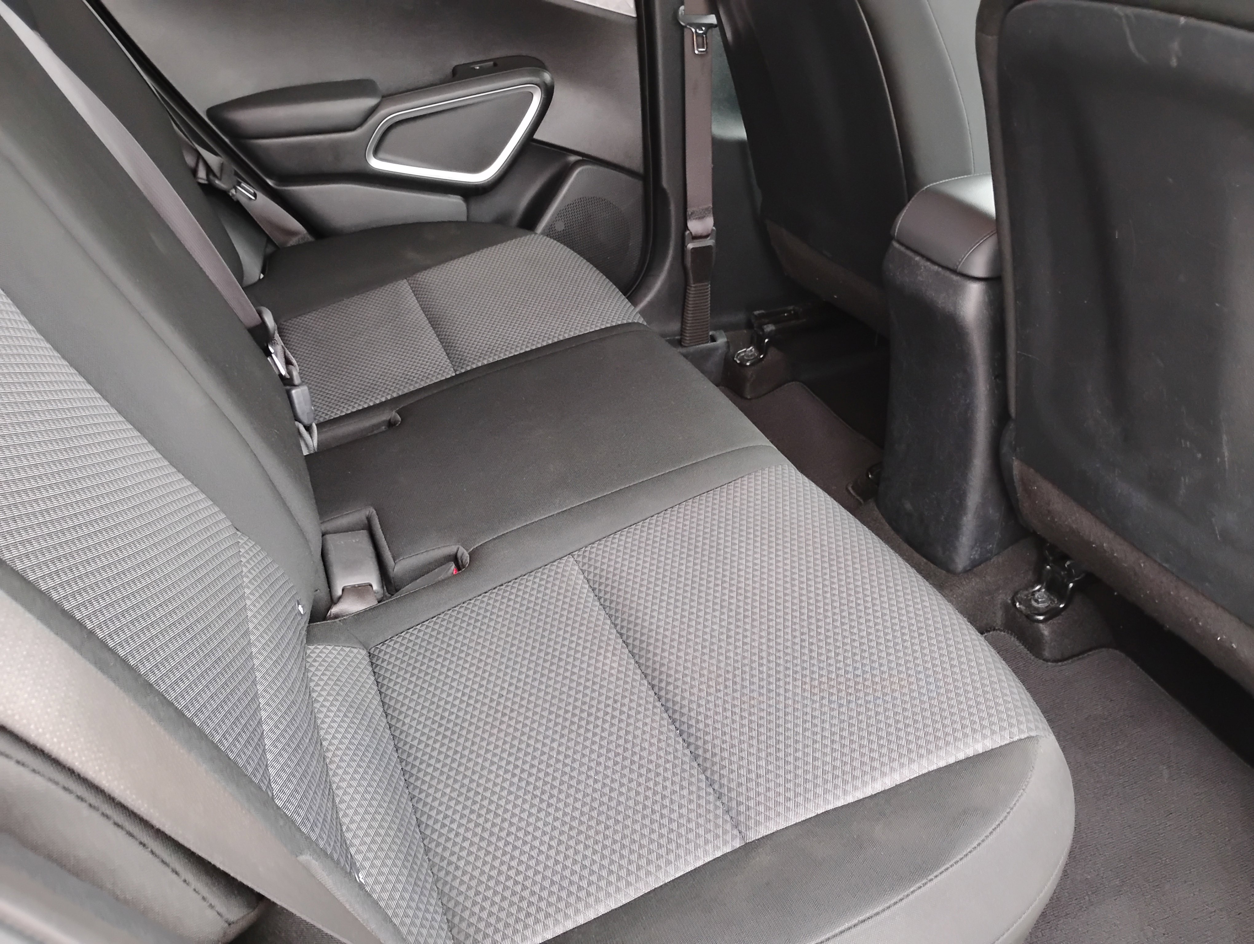 Used 2023 Kia Soul LX w/ Option Group 015 image 18