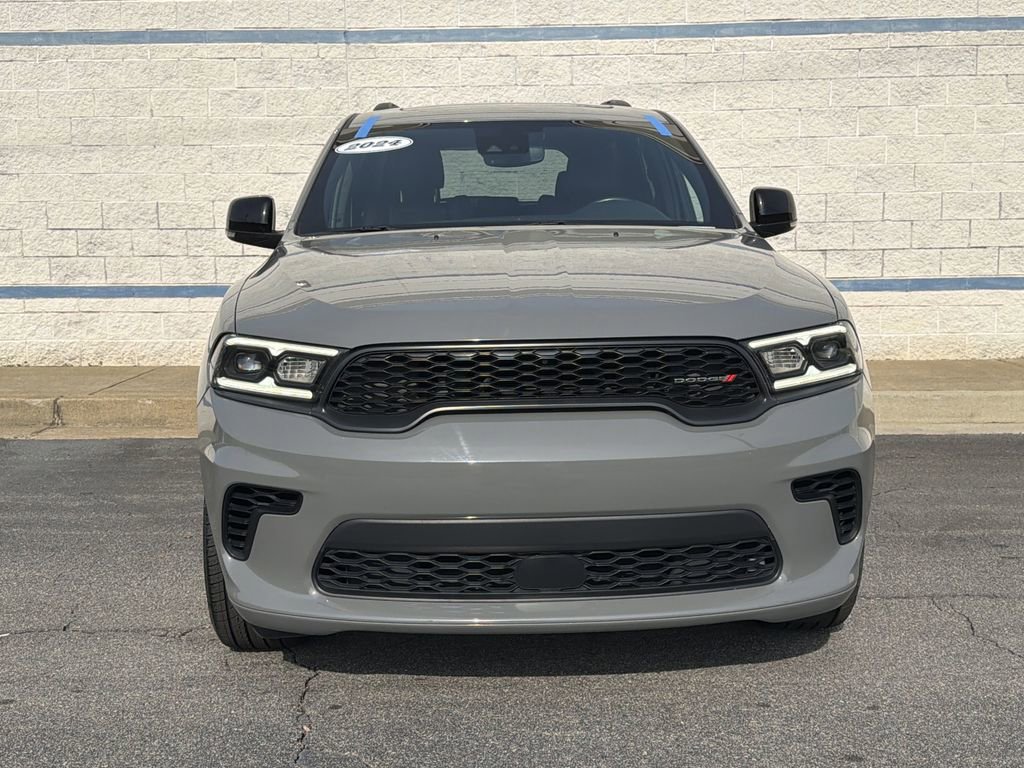 Used 2024 Dodge Durango GT image 2