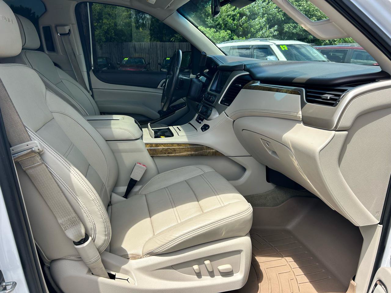 Used 2017 GMC Yukon Denali w/ Open Road Package RWD image 7