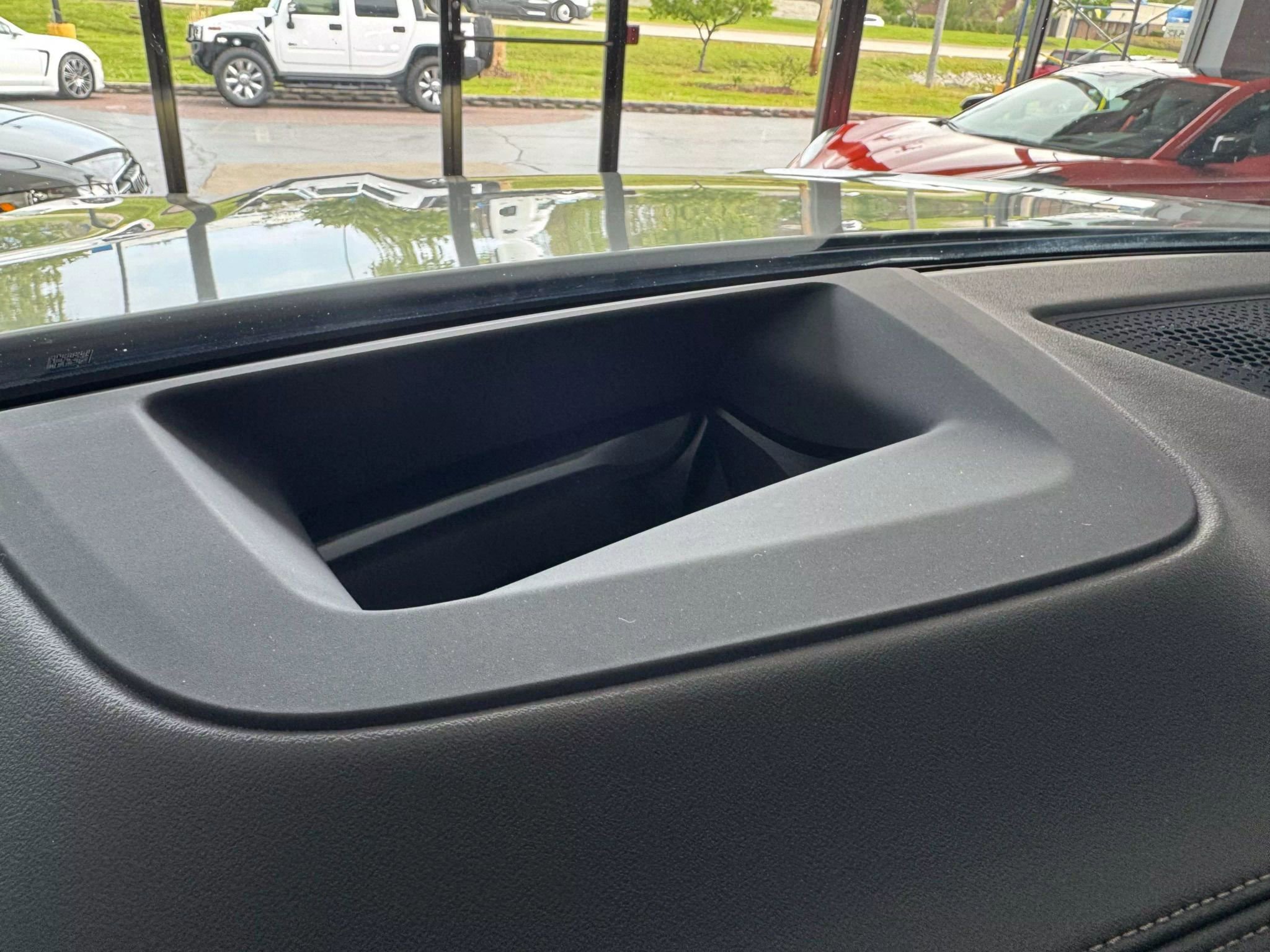 Used 2023 BMW X7 xDrive40i w/ Premium Package image 54