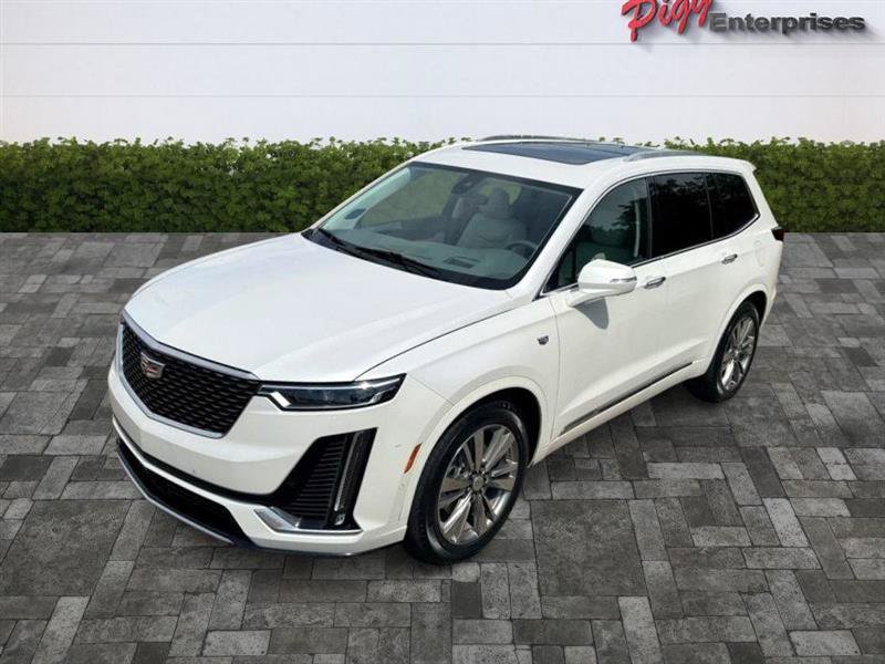 Used 2022 Cadillac XT6 Premium Luxury w/ Technology Package FWD image 4