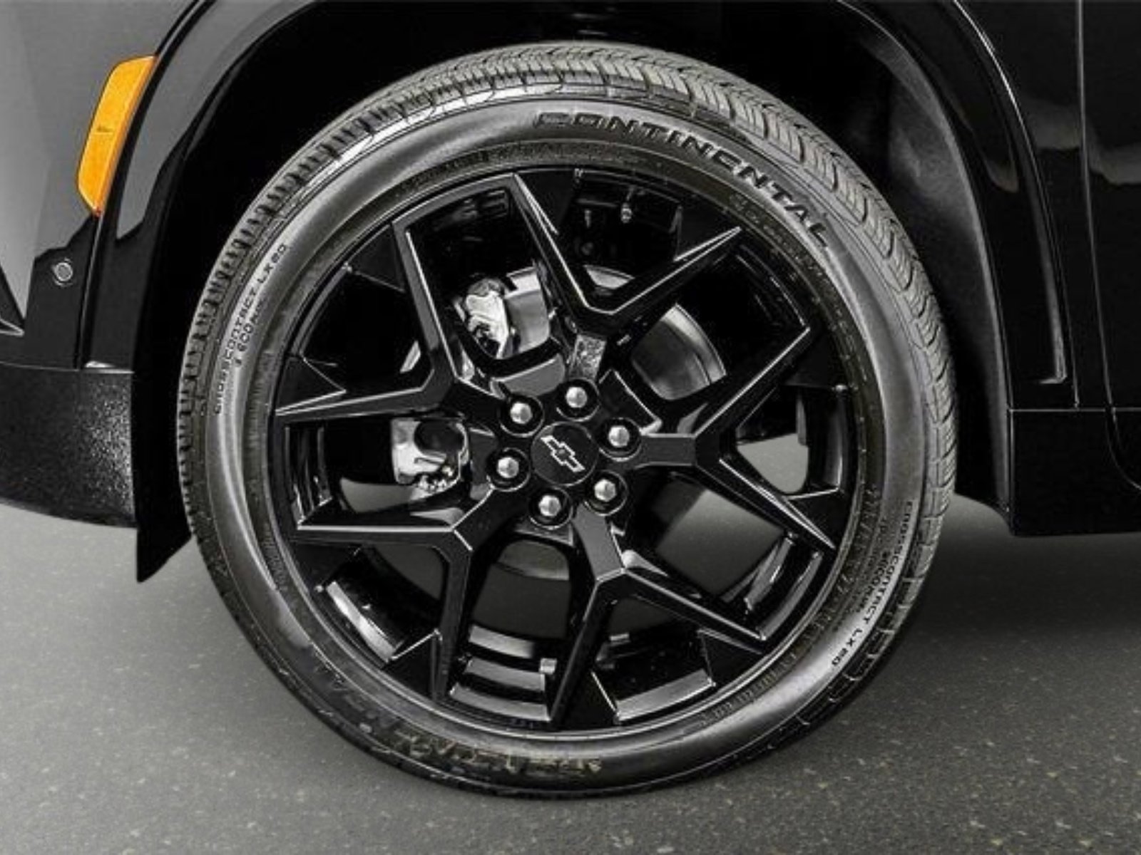 Used 2026 Chevrolet Traverse RS AWD/4WD image 8