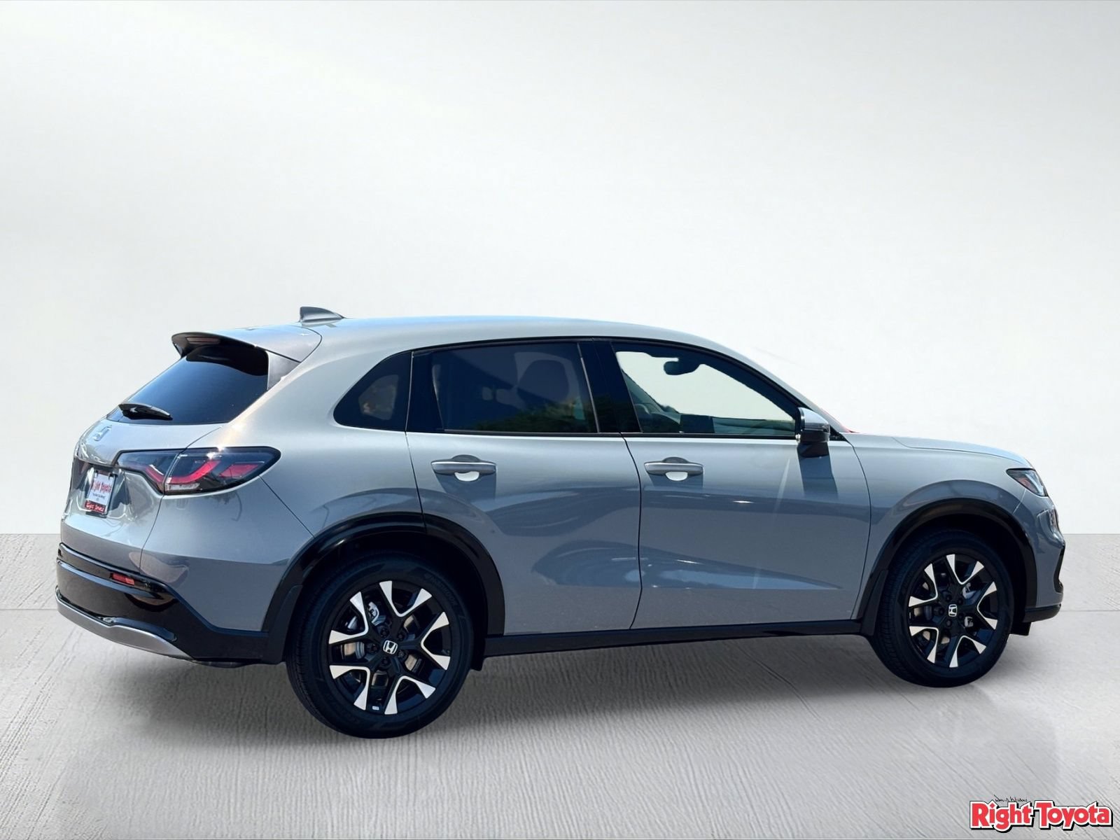 Used 2027 Honda HR-V EX-L image 5