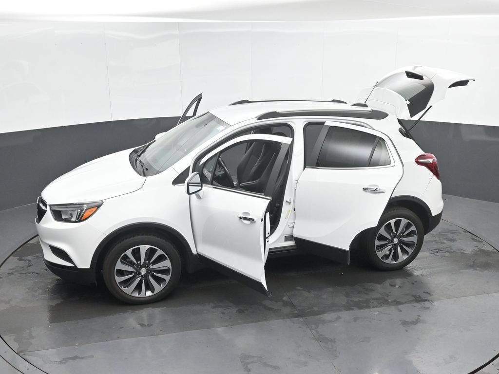 Used 2022 Buick Encore Preferred w/ Safety Package AWD/4WD image 51