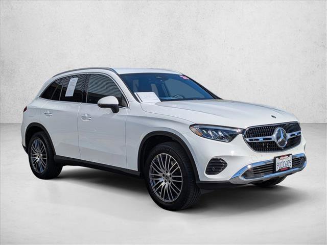 Certified 2026 Mercedes-Benz GLC 300 image 3