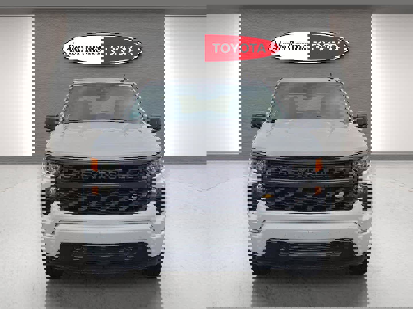 Used 2022 Chevrolet Silverado 1500 Custom image 4