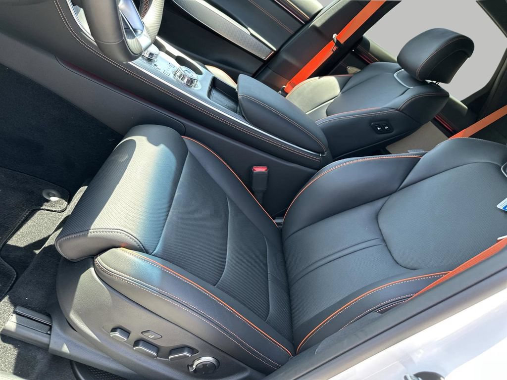 New 2026 Genesis GV70 2.5T Sport Prestige AWD/4WD image 9