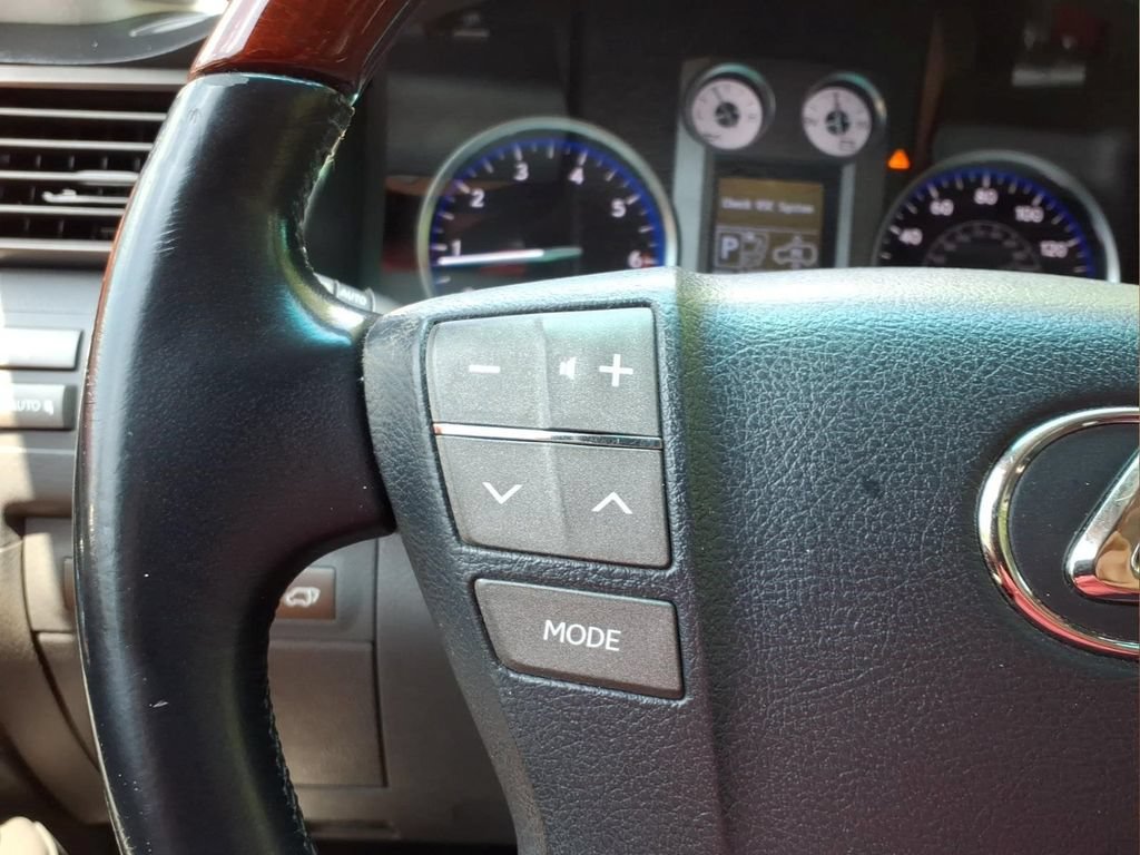 Used 2008 Lexus LX 570 4WD image 13