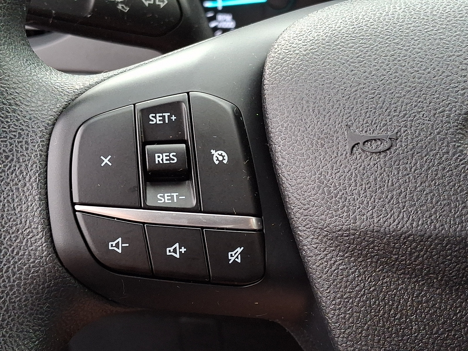 Certified 2022 Ford Escape SE AWD/4WD image 23