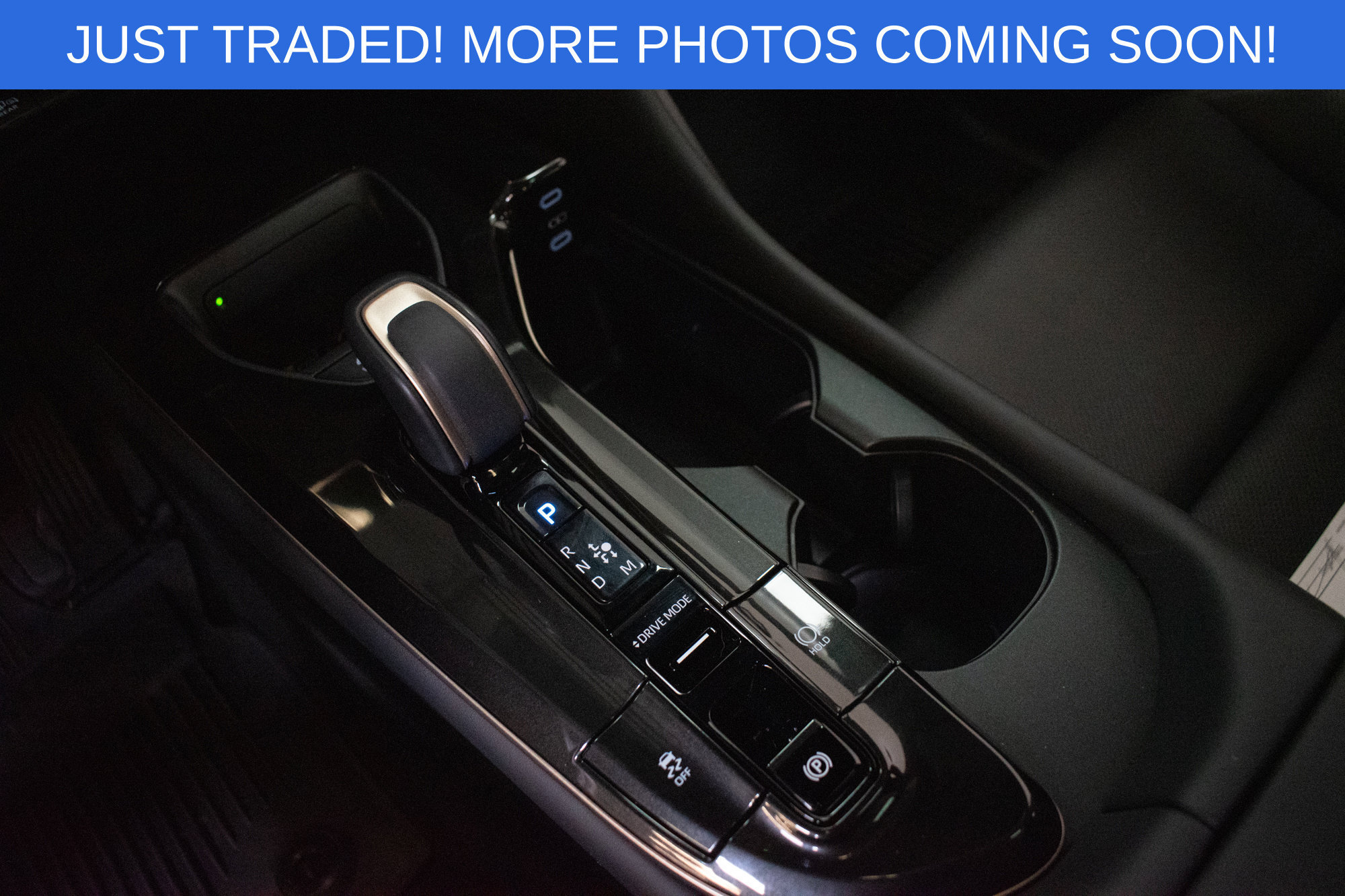 Used 2024 Toyota Crown Platinum AWD/4WD image 18