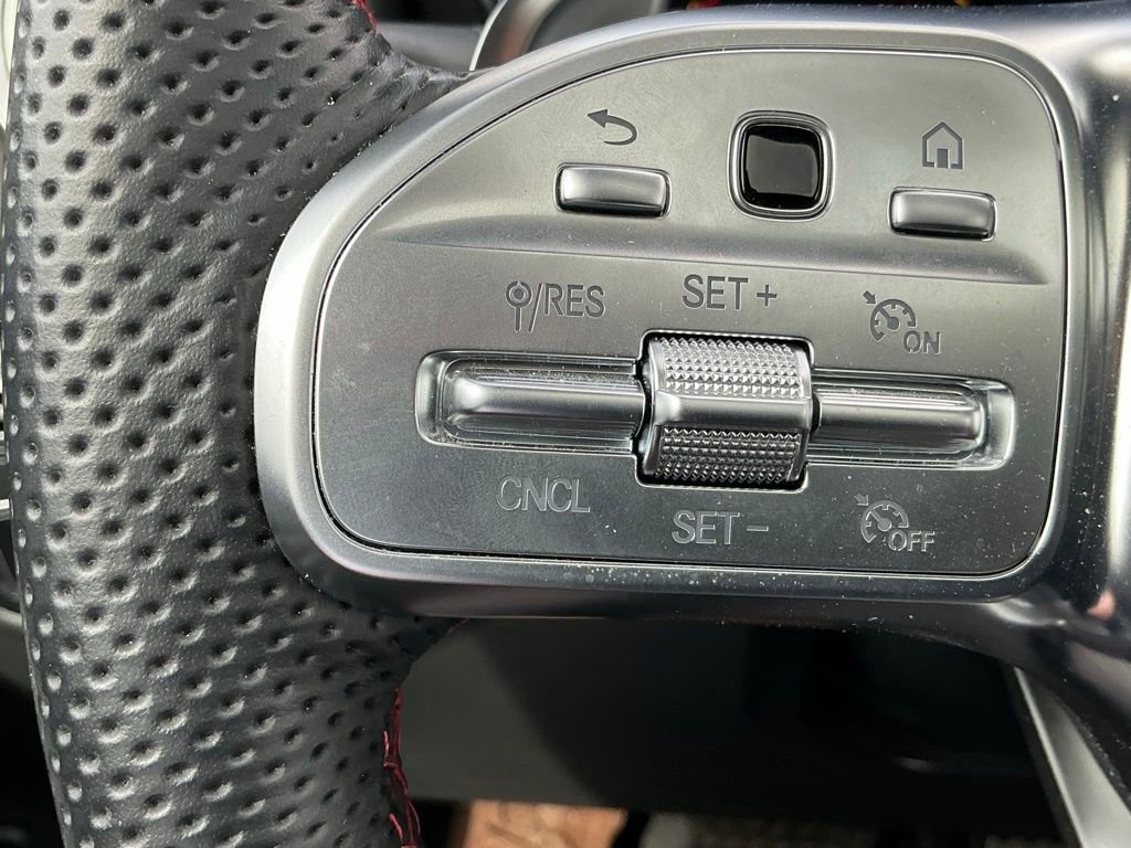 Used 2023 Mercedes-Benz GLC 43 AMG 4MATIC Coupe image 17