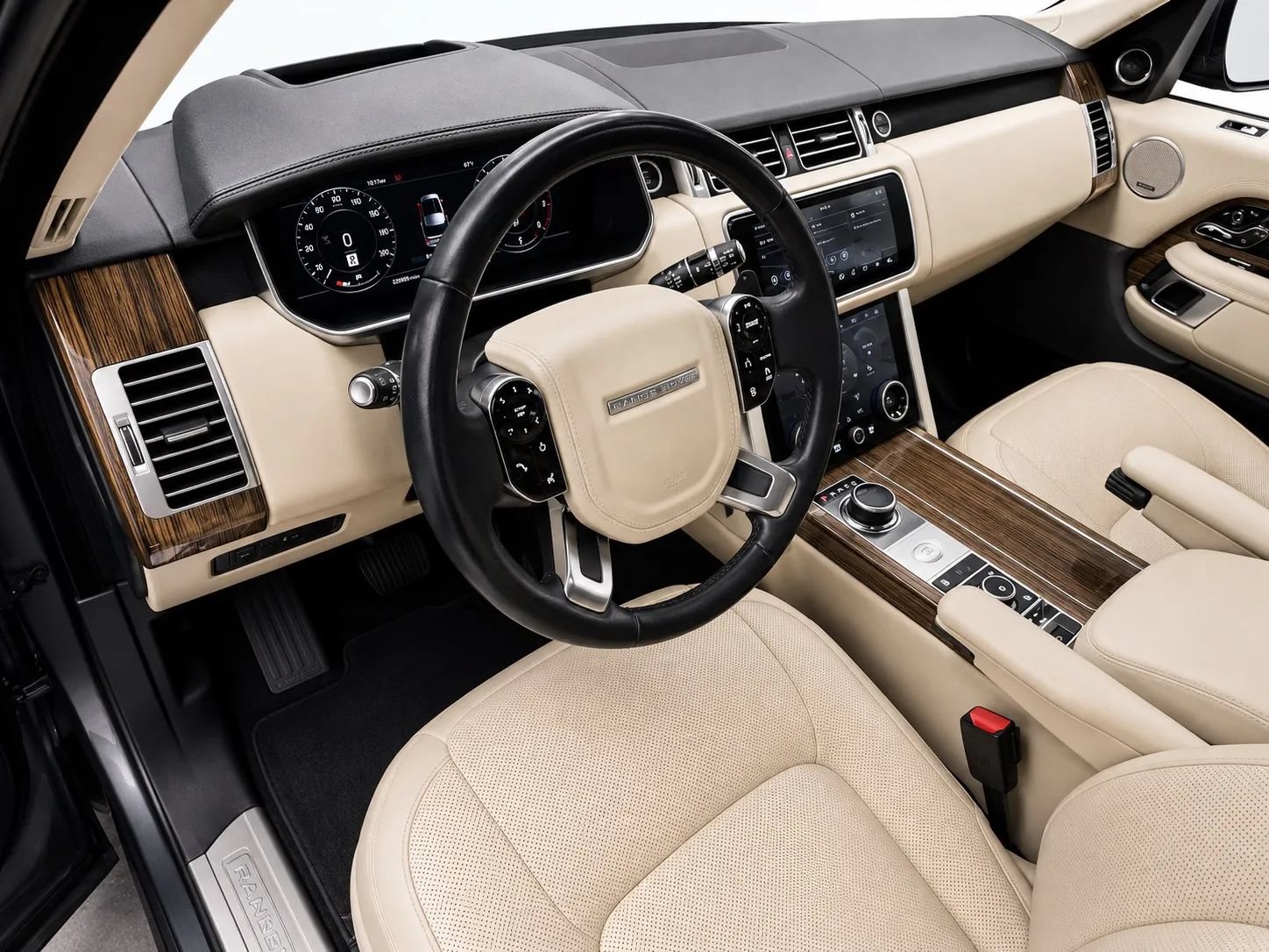 Used 2019 Land Rover Range Rover Supercharged AWD/4WD image 9