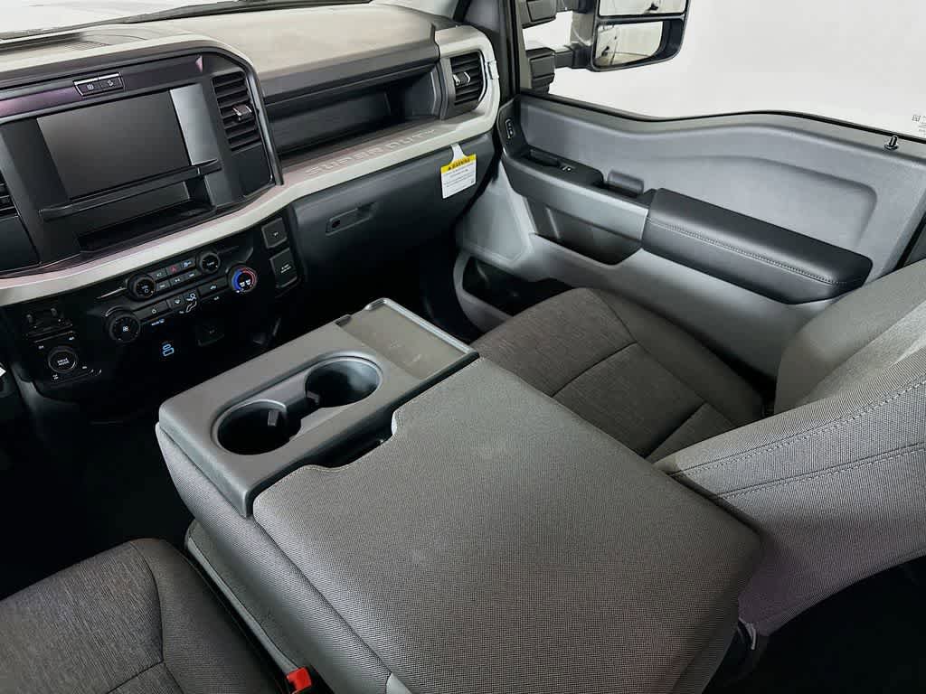 New 2026 Ford F250 XL w/ STX Appearance Package AWD/4WD image 11