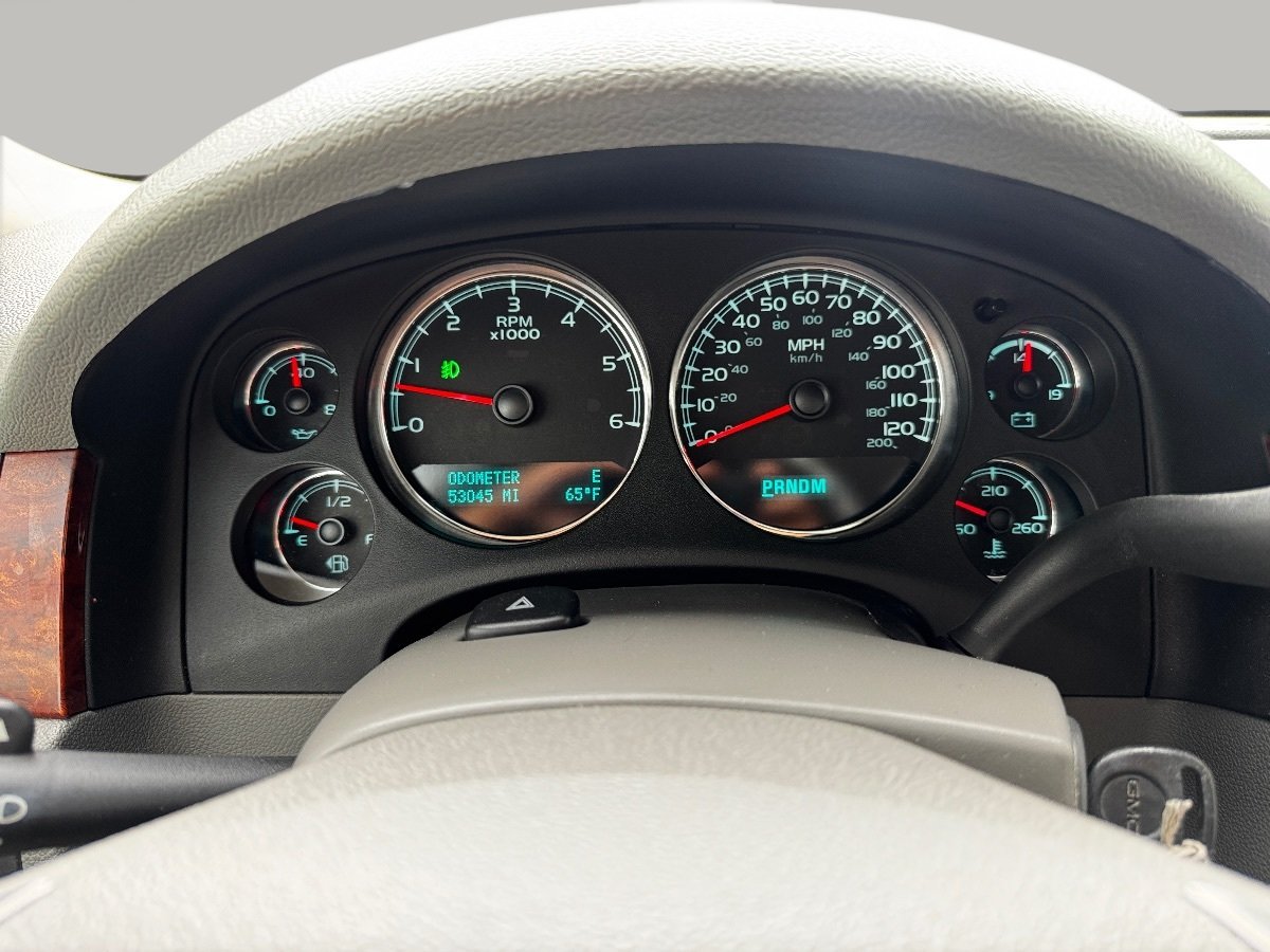 Used 2014 GMC Yukon SLT RWD image 27