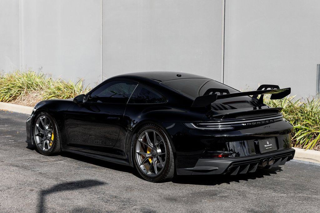 Used 2022 Porsche 911 GT3 image 3