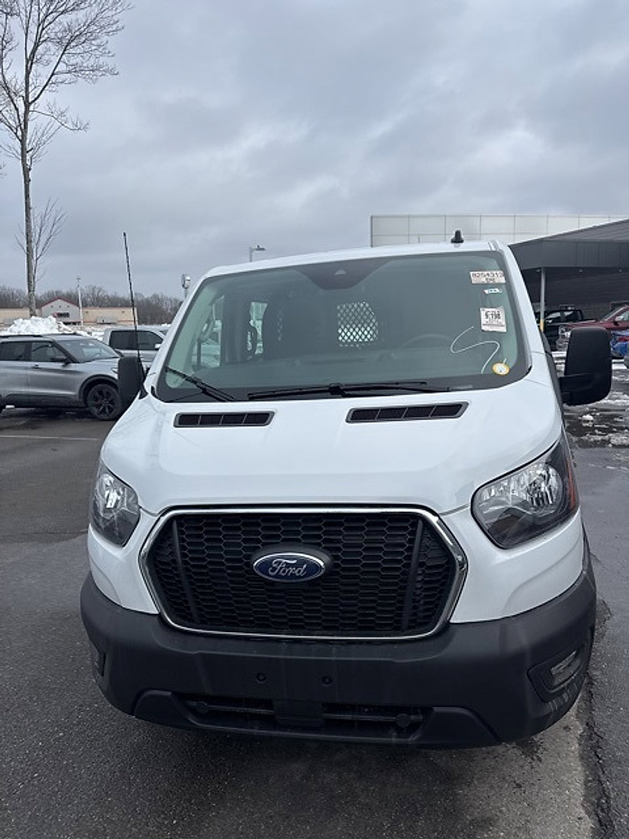 Used 2024 Ford Transit 250 Low Roof w/ Exterior Upgrade Package RWD image 3