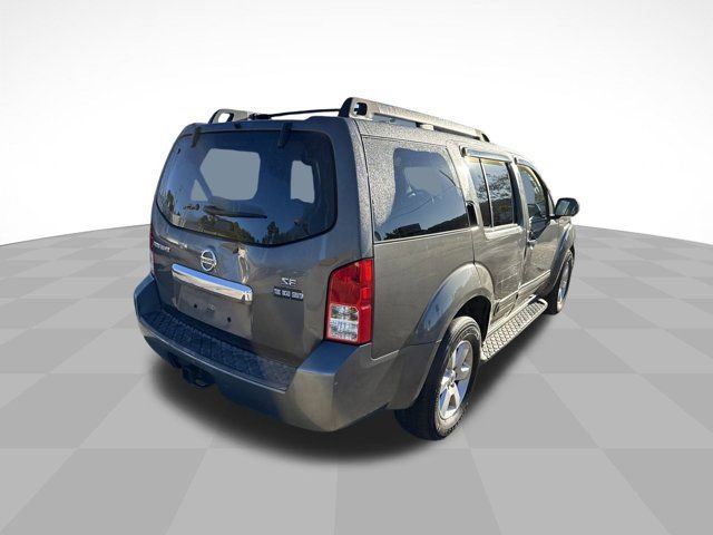 Used 2008 Nissan Pathfinder SE w/ Leather Pkg RWD image 3