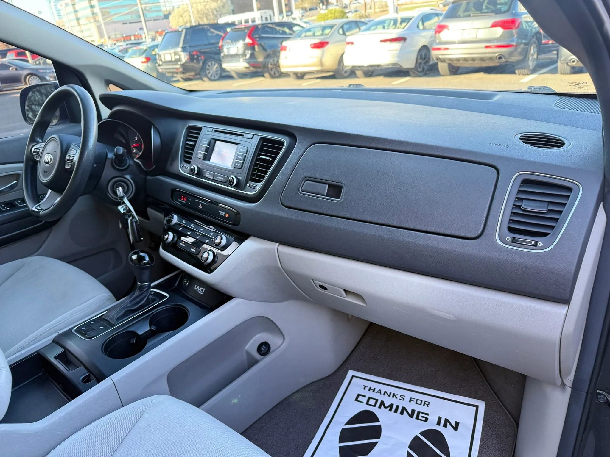 Used 2015 Kia Sedona LX w/ LX Convenience Package image 36