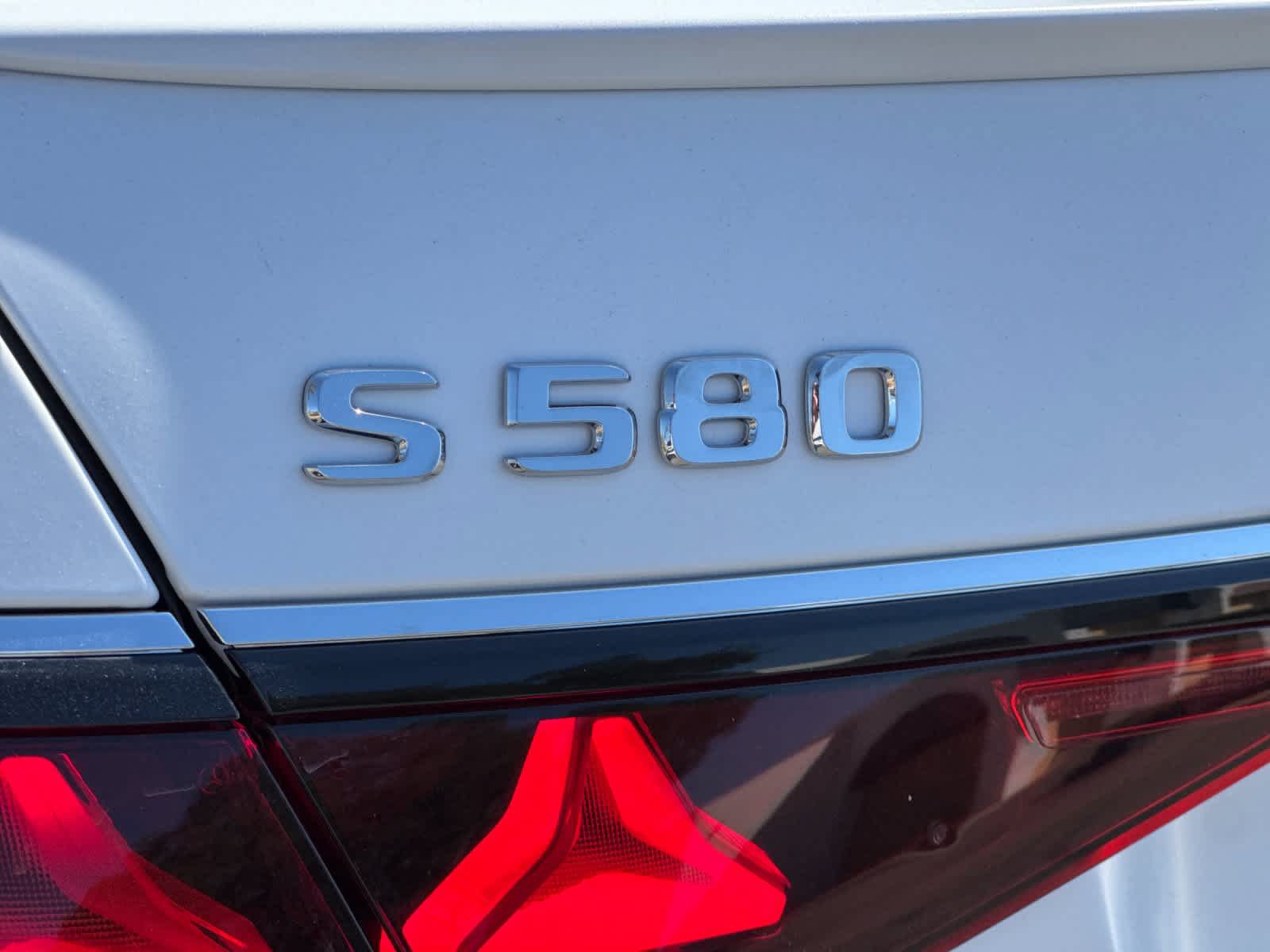 New 2027 Mercedes-Benz S 580 4MATIC Sedan image 25