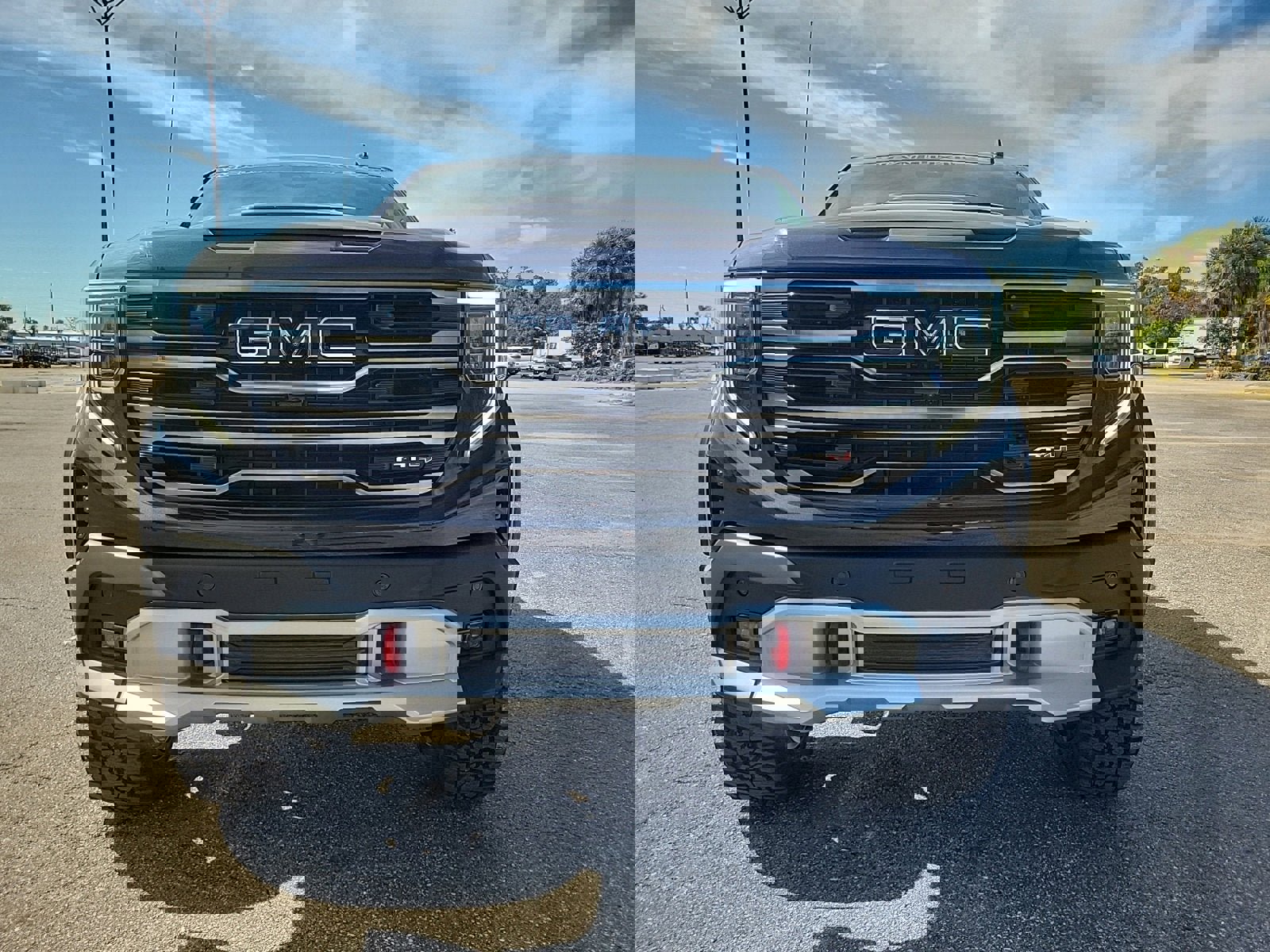 New 2026 GMC Sierra 1500 AT4 w/ Technology Package image 3