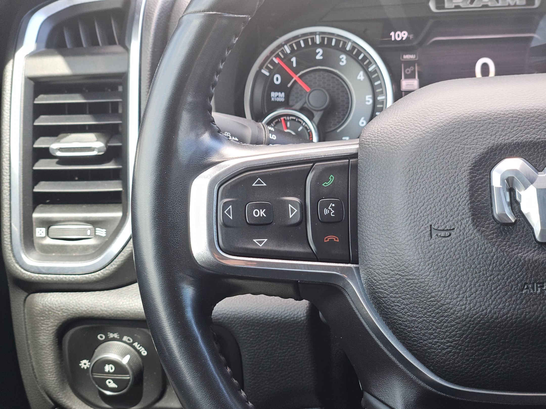 Certified 2021 RAM 1500 Laramie image 21